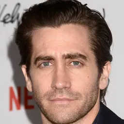 積·佳蘭賀 飾演 Adam / Anthony