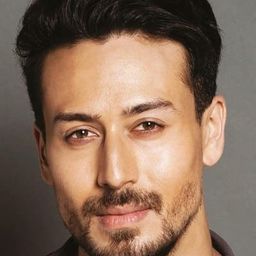 泰格·施洛夫 飾演 Khalid Rahmani