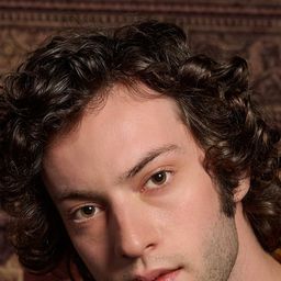 多明歷錫克 飾演 Bosco Leroy