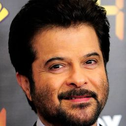 亞尼·卡普 飾演 