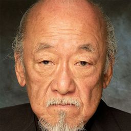 森田則之 飾演 Mr. Miyagi (archive footage)