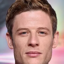 占士諾頓 飾演 Chris Blackwell