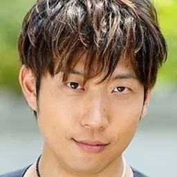 高橋 英則 飾演 Vice Captain (voice)