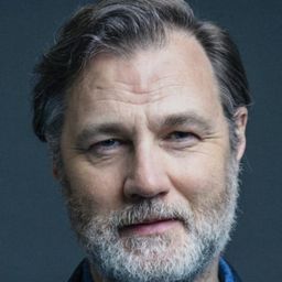 大衛．莫里西 飾演 Thomas Heatherley