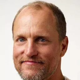 活地夏里遜 飾演 Merritt McKinney