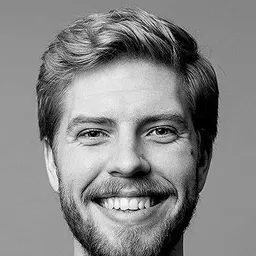 Jakob Schøyen Andersen 飾演 Hjernekjell (voice)